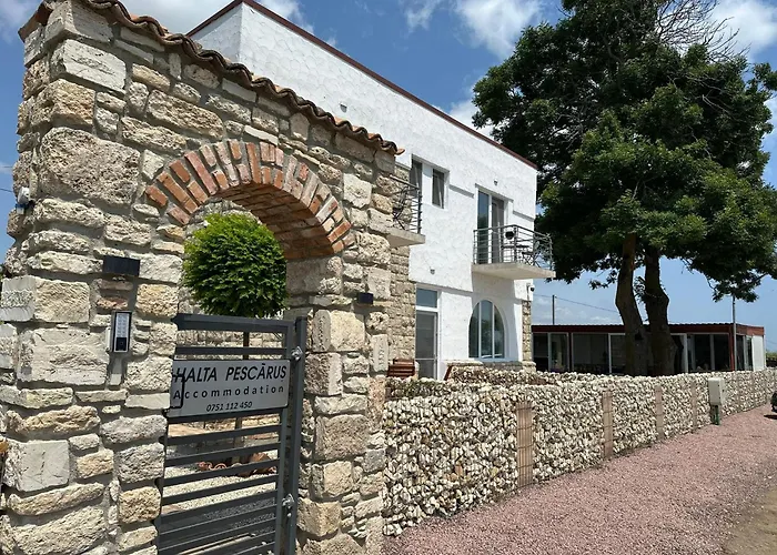 Douăzeci şi Trei August Halta Pescarus Accommodation תמונה